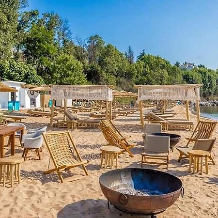 Captain'S Island Deluxe Chernomorets Exterior foto